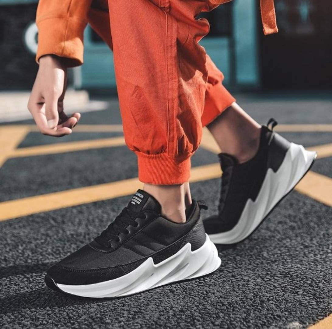 Ultra Lite Men's Black Mesh Trendy Comfy Sneakers